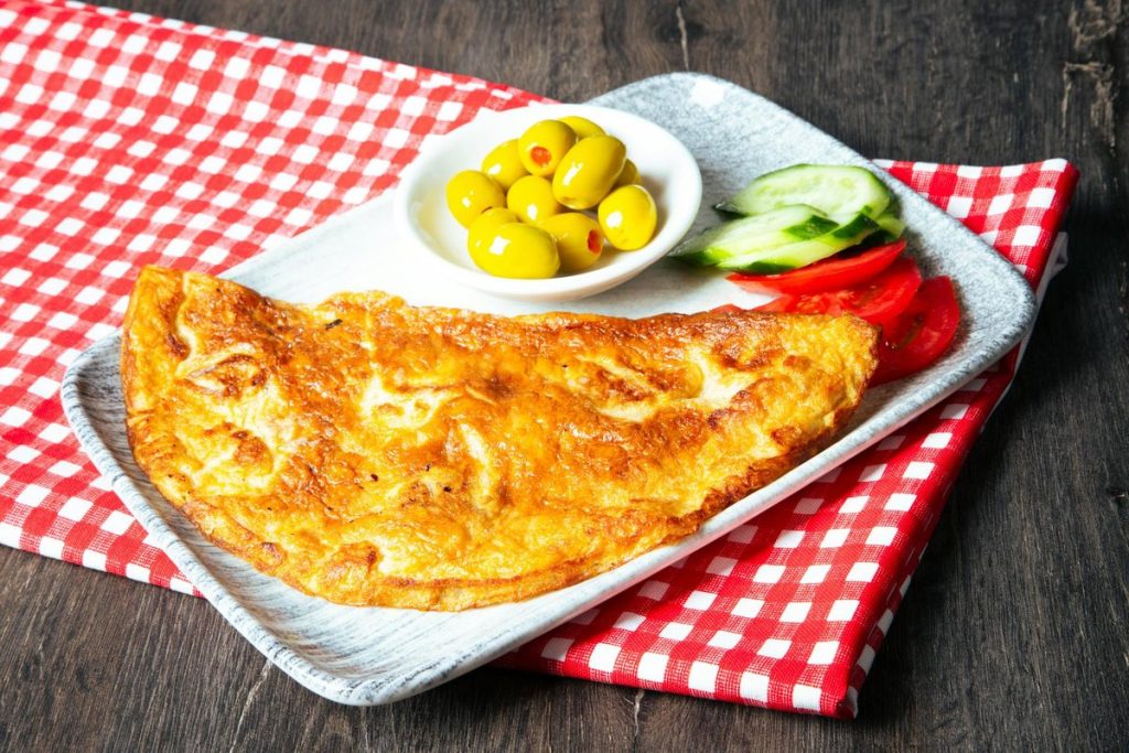 que manger avec une omelette