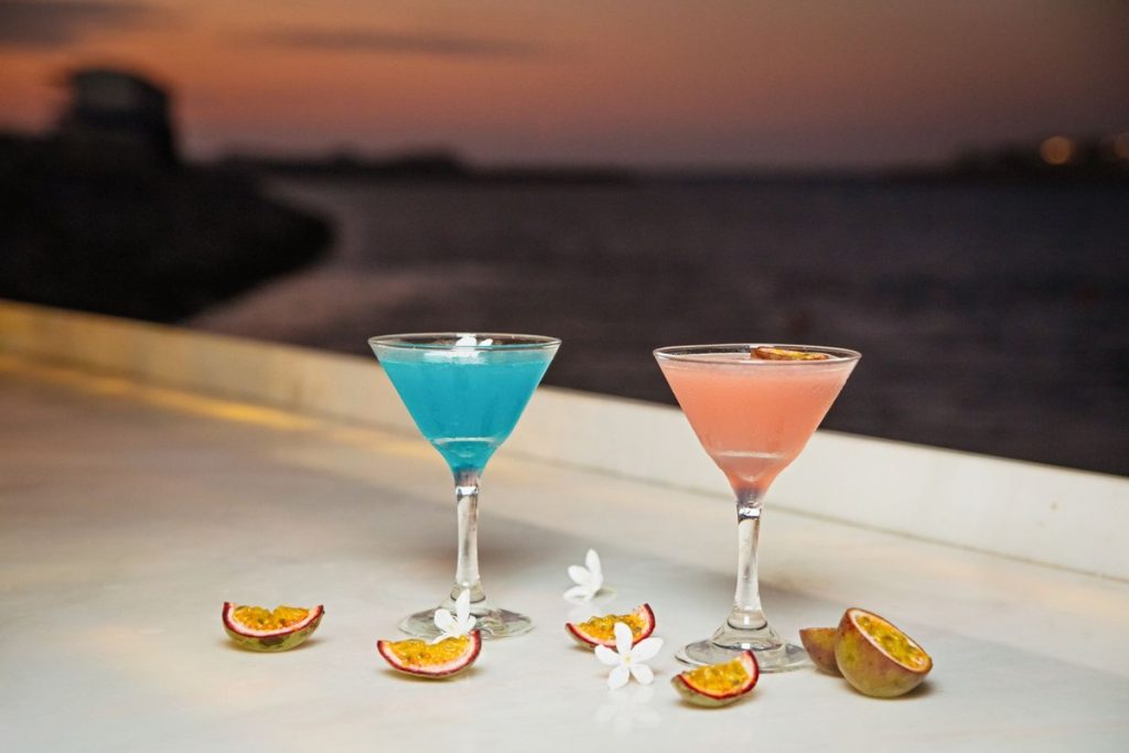 cocktail blue lagoon