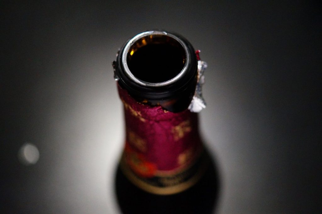 comment enlever une tache de vin rouge
