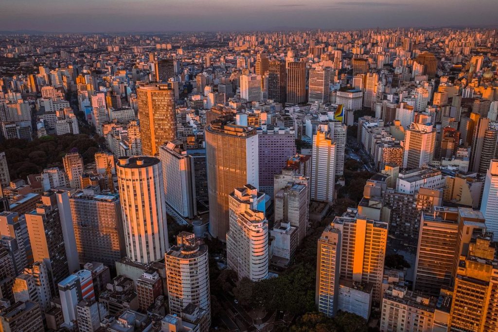 le pays le plus grand du monde